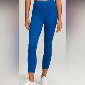 Lululemon Fast and Free High-Rise Tight 25" *Nulux
Symphony Blue sz18
